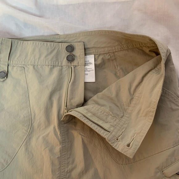 Columbia women’s skorts size8 several pockets (see photos) - Picture 13 of 15